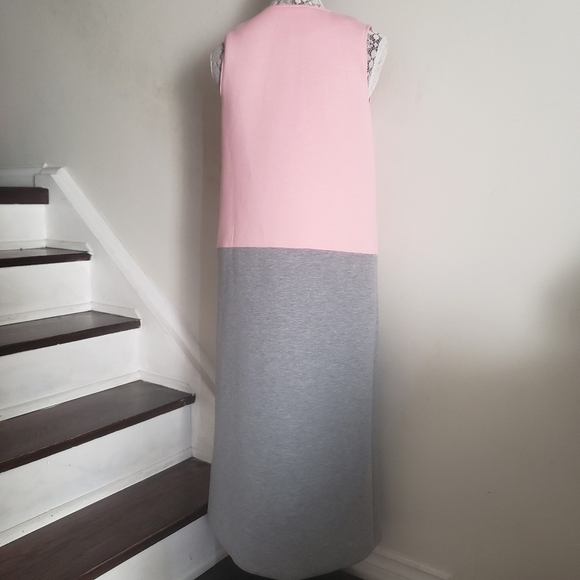 Long Colour blocked Vest - Picture 3 of 13